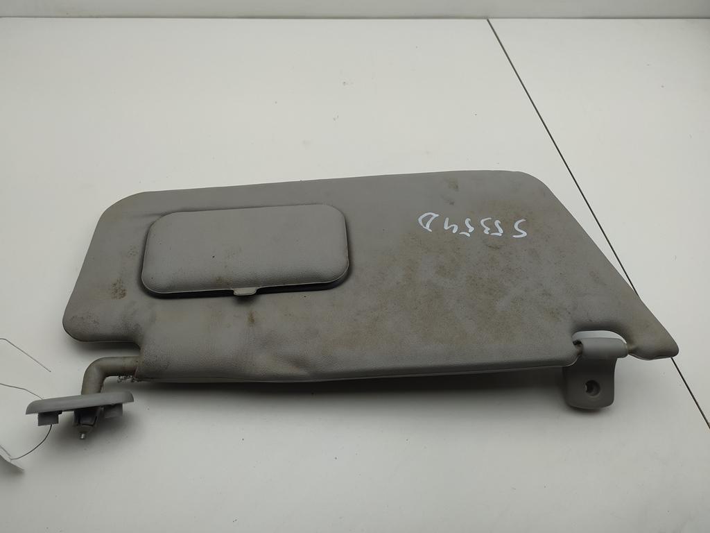 козырек солнцезащитный Subaru Forester 1 поколение (SF) 1999, 2.0 л., бензин, АКПП, зелёный, внедорожник 5 дв. - фото №1