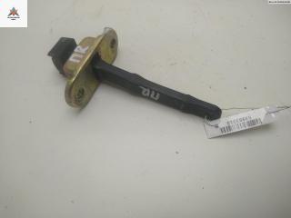 ограничитель открывания двери Mitsubishi Colt 5 поколение (CJO) 2001, хетчбэк 3 дв.