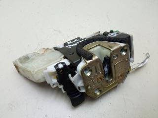замок двери передней правой Nissan Pathfinder R50 1997, 3.3 л., бензин, АКПП, красный, внедорожник 5 дв.