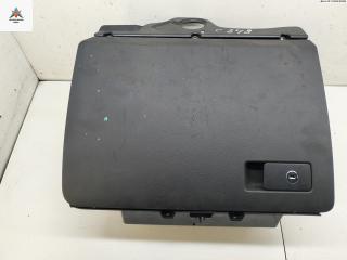 бардачок Volkswagen Passat B6 2007, 2.0 л., дизель, МКПП, синий, универсал, 3C1857101