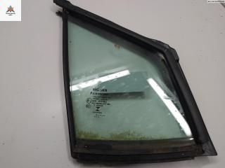 форточка передняя правая Nissan Micra 5 поколение K14 2017, 1.5 л., дизель, МКПП, красный, хетчбэк 5 дв.