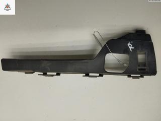 кронштейн переднего бампера Ford Focus 2 поколение 2004, 2.0 л., бензин, МКПП, синий, хетчбэк 5 дв., 4M5117E856AC