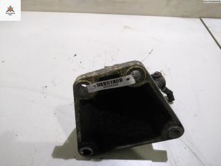 кронштейн двигателя Audi A6 Allroad Quattro C5 2001, 2.5 л., дизель, АКПП, серый, универсал, 4B0199308