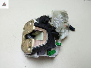 замок двери задней правой Nissan Pathfinder R50 1997, 3.3 л., бензин, АКПП, красный, внедорожник 5 дв., 825525P003