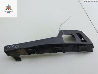 кронштейн переднего бампера Ford Focus 2 поколение 2005, 1.6 л., i, бензин, МКПП, чёрный, хетчбэк 5 дв., 4M5117E856AC