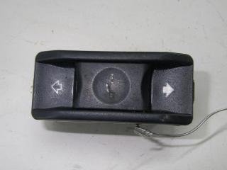 кнопка открывания люка BMW 5 серия E60/E61 2003, 3.0 л., дизель, АКПП, чёрный, седан, 6907288