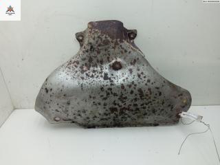 тепловой экран глушителя Nissan Primera P10 1993, 2.0 л., бензин, МКПП, зелёный, хетчбэк 5 дв.