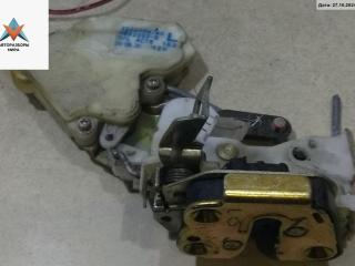 замок двери задней левой Nissan Almera Tino V10 2000, 2.2 л., дизель, МКПП, серый, минивэн