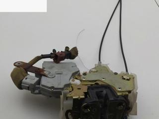 замок двери передней правой Subaru Forester 2 поколение (SG) 2003, 2.0 л., бензин, МКПП, зелёный, внедорожник 5 дв.