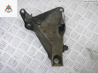 кронштейн двигателя BMW 1 серия E81/E82/E87/E88 2006, 2.0 л., дизель, АКПП, серый, хетчбэк 5 дв., 22116760309