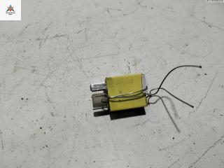 реле (прочие) Peugeot 308 T9 2014, 1.6 л., бензин, МКПП, чёрный, хетчбэк 5 дв., 9673062180