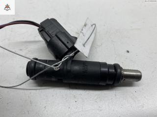 форсунка Audi A4 B7 2006, 2.0 л., бензин, МКПП, серый, универсал, 06B133551T