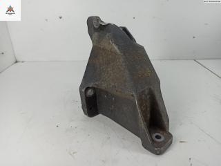 кронштейн двигателя Audi A4 B5 1997, 1.8 л., бензин, МКПП, красный, седан, 8D0199307L