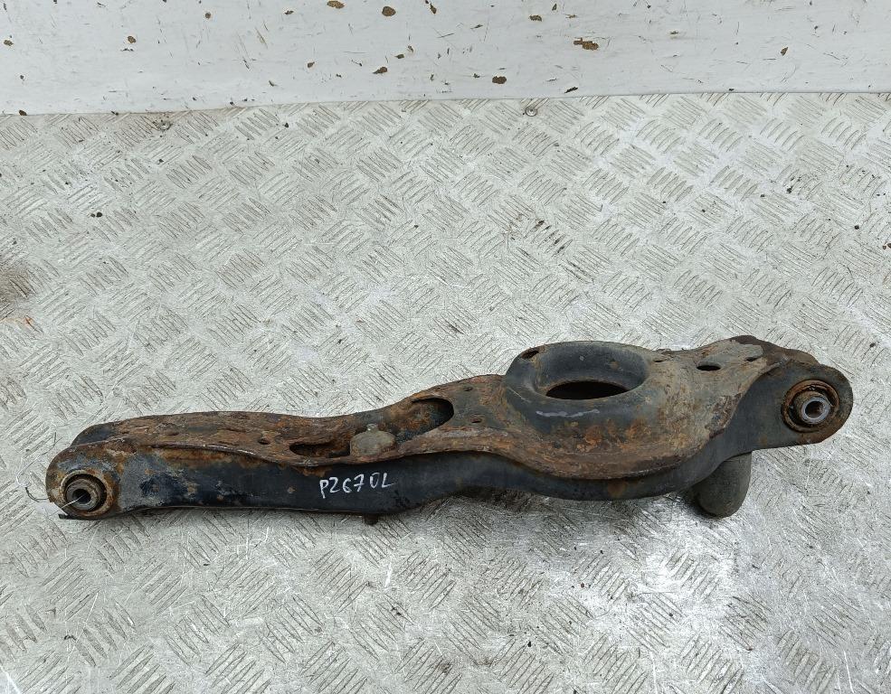 рычаг задний левый Mazda 5 2005, 1.8 л., бензин, МКПП, синий, минивэн, C291-28-300C