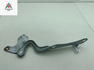 петля капота левая Chrysler 300M 1 поколение 1999, серый, седан