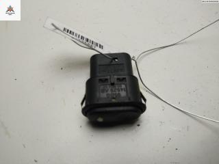 кнопка стеклоподъемника переднего правого Ford Mondeo 2 поколение 1998, 2.0 л., бензин, МКПП, серый, хетчбэк 5 дв., 95BG14529AB