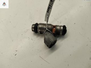 форсунка Volkswagen Golf 4 поколение 2001, 1.4 л., бензин, МКПП, синий, универсал, 036031G