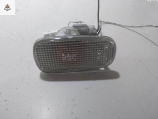 повторитель передний правый Toyota RAV4 XA20 2004, 2.0 л., дизель, МКПП, зелёный, внедорожник 3 дв.