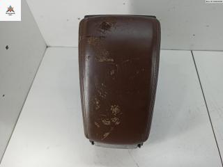 подлокотник Audi Q3 8U 2012, 2.0 л., дизель, АКПП, серый, внедорожник 5 дв., 8U0864283A