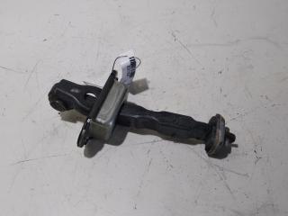 ограничитель открывания двери Nissan Maxima A33 2000, седан