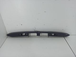 накладка подсветки номера Audi A4 B5 1997, 1.8 л., бензин, МКПП, синий, универсал, 8D9827574