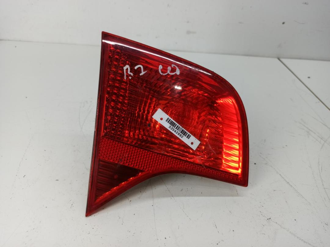 фонарь крышки багажника правый Audi A4 B7 2005, 2.0 л., дизель, МКПП, серый, седан, 8E5945094A