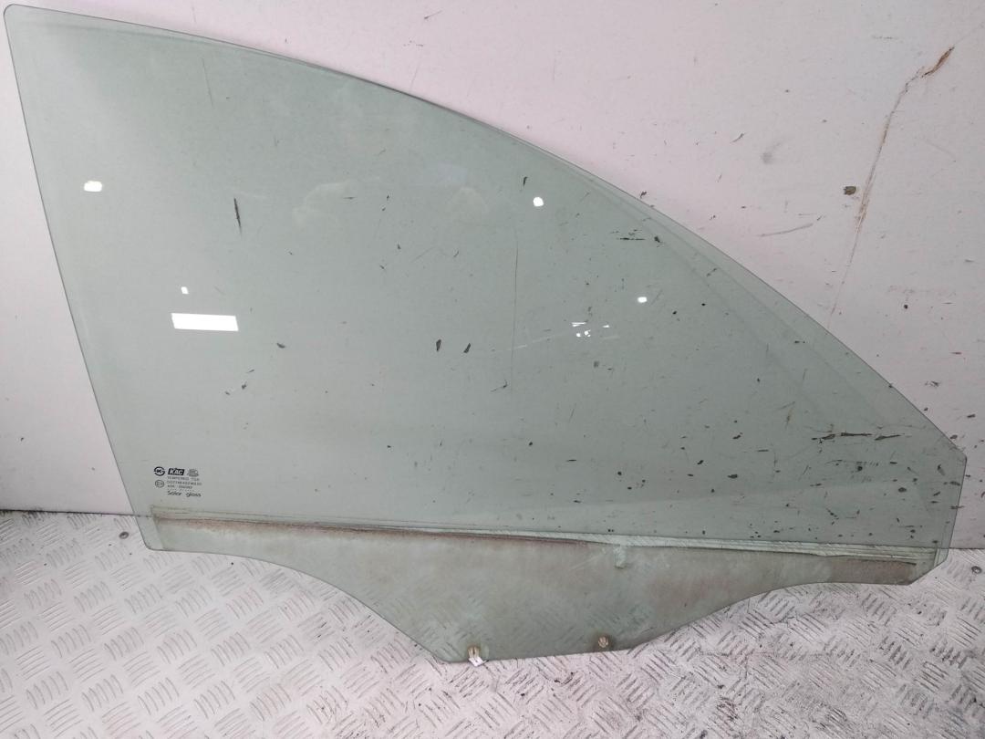 стекло двери передней правой Chevrolet Captiva 2007, 2.0 л., дизель, МКПП, серый, внедорожник 5 дв.