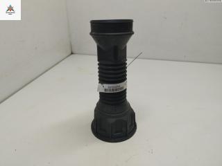 горловина бачка омывателя Peugeot 406 1 поколение [рестайлинг] 2003, 2.2 л., дизель, МКПП, синий, универсал, 9640672880