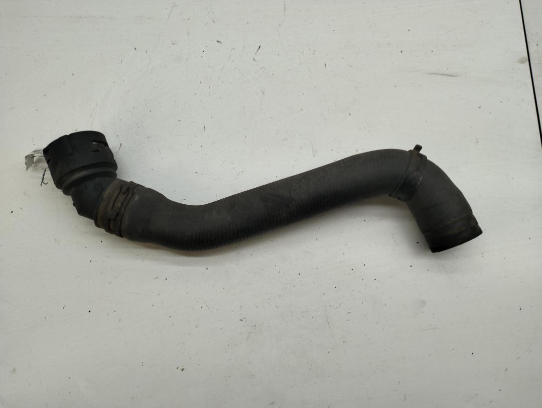 патрубок радиатора Volkswagen Golf-4 2000, 1.9 л., дизель, 1J0122101A