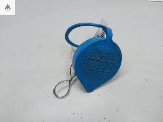 крышка бачка омывателя Opel Monterey 1 поколение 1992, 3.2 л., бензин, МКПП, красный, внедорожник 5 дв.