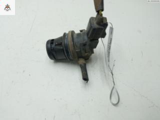 насос (моторчик) омывателя стекла Mazda 3 BK 2003, белый, хетчбэк 5 дв., 8603102451