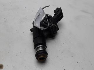 форсунка Volkswagen Polo 3 поколение 1998, 1.4 л., бензин, МКПП, синий, хетчбэк 5 дв., 030906031E