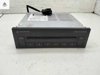 CD-чейнджер Volkswagen Passat B6 2007, 2.0 л., дизель, МКПП, синий, универсал, 3C0035110A