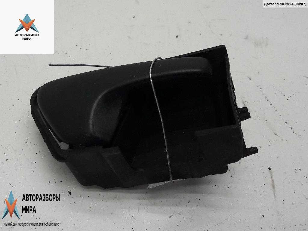 ручка внутренняя передняя правая Volkswagen Golf 3 поколение 1994, 1.6 л., бензин, МКПП, синий, хетчбэк 5 дв., 1H0837142 - фото №1