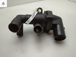 корпус термостата Ford Transit 7 поколение 2006, 2.2 л., дизель, МКПП, белый, микроавтобус, 1C1Q8594BA