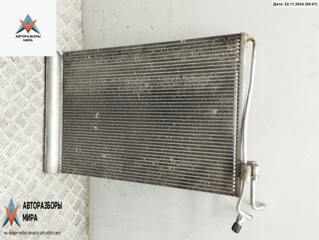 радиатор кондиционера BMW 5 серия E60/E61 2005, 2.5 л., бензин, АКПП, серый, универсал, 8379885 - фото №1