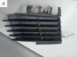 заглушка (решетка) в бампер Opel Vectra C 2002, 2.2 л., бензин, МКПП, серый, седан, 09186128