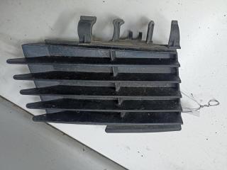 заглушка (решетка) в бампер Opel Vectra C 2002, 2.2 л., бензин, МКПП, серый, седан, 09186128