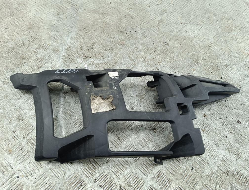 кронштейн переднего бампера Ford Mondeo IV 2008, 2.0 л., дизель, МКПП, чёрный, универсал, 7S7117E856A