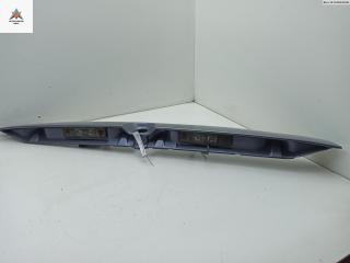 накладка подсветки номера Opel Zafira 1 поколение (A) [рестайлинг] 2004, 2.2 л., дизель, МКПП, серый, минивэн, 90579631