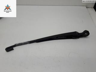 Щеткодержатель (поводок стеклоочистителя) задний Volkswagen Passat B5 [рестайлинг] 2001, 2.8 л., бензин, АКПП, серый, универсал, 1J6955707A