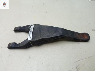 вилка сцепления Mazda MPV LW [рестайлинг] 2004, 2.0 л., дизель, МКПП, серый, минивэн, AC02-16-520A