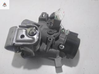 замок зажигания Mitsubishi Space Star/Mirage ) 2015, 1.0 л., бензин, МКПП, белый, хетчбэк 5 дв., 4408A161