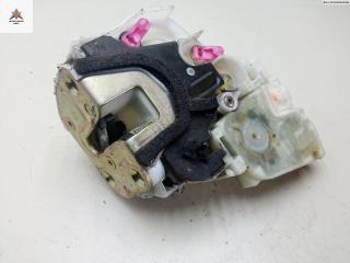 замок двери задней левой Nissan Pathfinder R50 1997, 3.3 л., бензин, АКПП, красный, внедорожник 5 дв., 825525P003