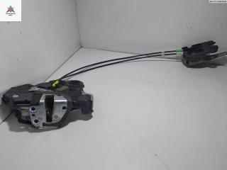 замок двери передней правой Toyota Auris 1 поколение 2008, 2.0 л., дизель, МКПП, серый, хетчбэк 5 дв., 69030-02250