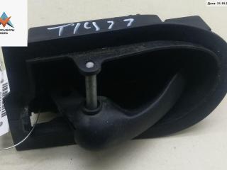 ручка внутренняя передняя правая Ford Mondeo 2 поколение 1997, 1.8 л., бензин, МКПП, красный, хетчбэк 5 дв.