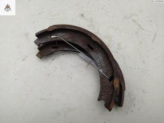 Колодки тормозные задние Mercedes-Benz C-Класс W203/S203/CL203 2001, 2.0 л., бензин, МКПП, синий, хетчбэк 3 дв.