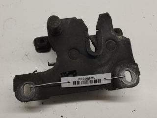 замок капота Audi A4 B5 1995, 1.6 л., бензин, МКПП, синий, седан, 8D0823509C