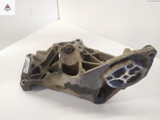 кронштейн генератора Land Rover Range Rover Sport 1 поколение 2007, 2.7 л., дизель, АКПП, серый, внедорожник 5 дв., 4H2Q10239, YLU500380