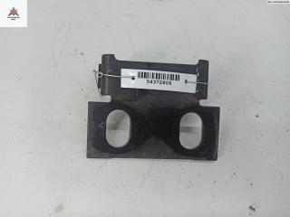 кронштейн переднего бампера Audi 80 8A/B3 1989, 1.8 л., бензин, МКПП, белый, седан